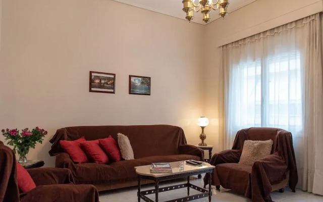 Classy & Spacious Flat near Marina of Patra