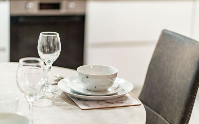 South Esk 8 - Modern 2 bed Apartment