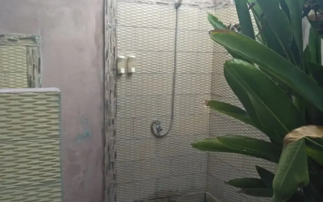 Kubu Sunset Guest House