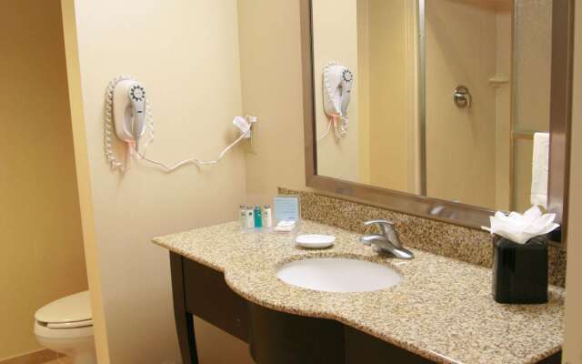 Hampton Inn Topeka