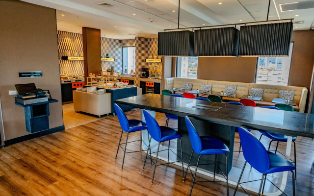 Hampton By Hilton Santiago Las Condes