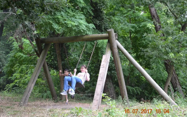 Sakarya Il Ormani Tabiat Parki Konaklama Evleri