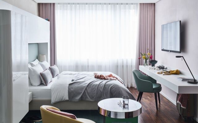 SIDE, a Member of Design Hotels