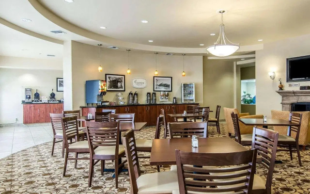 Comfort Inn & Suites Van Buren - Fort Smith