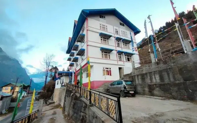 Jain Group Lachung Eyes