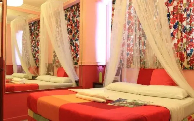 La Mode Hotel