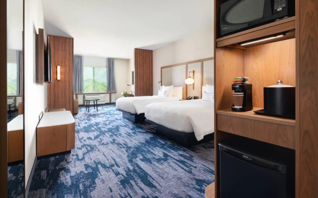Fairfield Inn & Suites by Marriott Lexington East/I-75