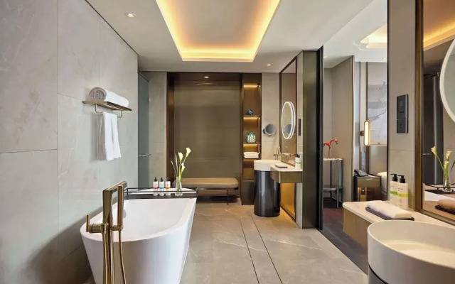 Pullman Hai Phong Grand Hotel