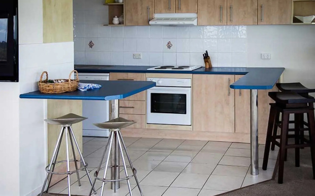 Elouera Tower Beachfront Apartments