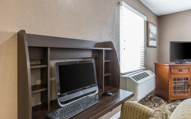 Econo Lodge Auburn