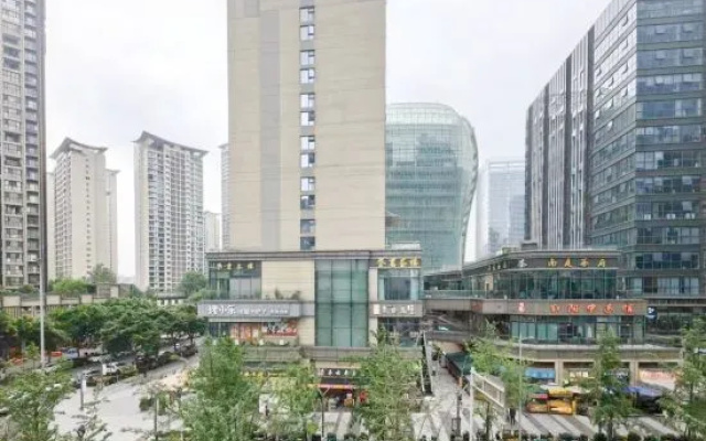 Chengdu Hexi Apartment (Huanhuahui East Railway Station Branch) – Outside – Chengdu