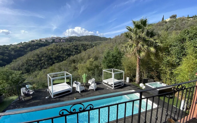 Villa Colina