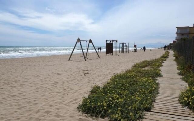 Riva Be my Guest Castelldefels