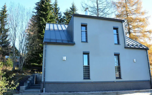 Quaint Holiday Home in Železná Ruda near Ski Area