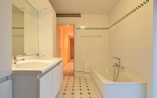 Beautifully Renovated House Centrally Located