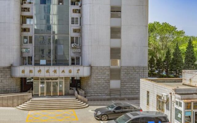 Starway Hotel (Beijing Shangdi High speed Railway Station Hotel）