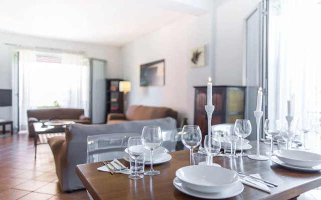 Suitelowcost - Stilicone