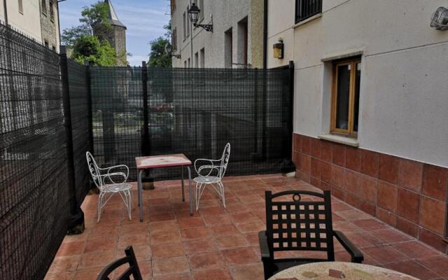 Amplio apartamento de montaña con terraza y WiFi