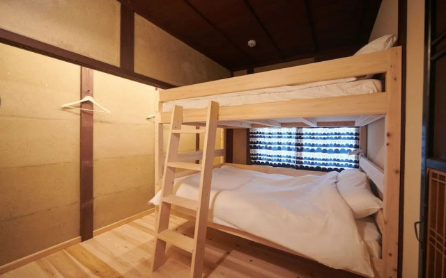 Sasayama guest house KURIYA