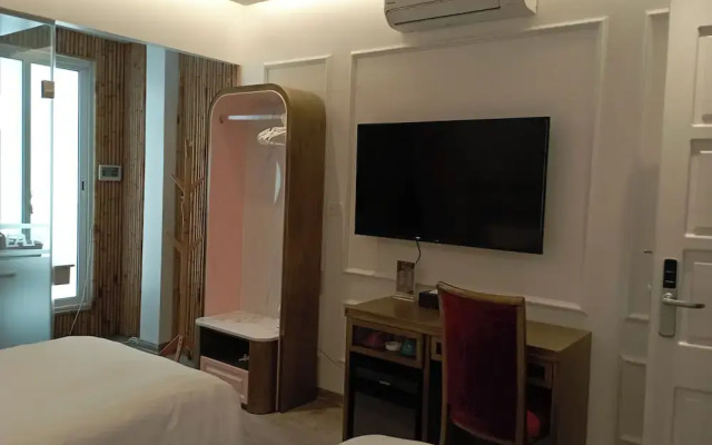 Mai Villa 4 Hotel