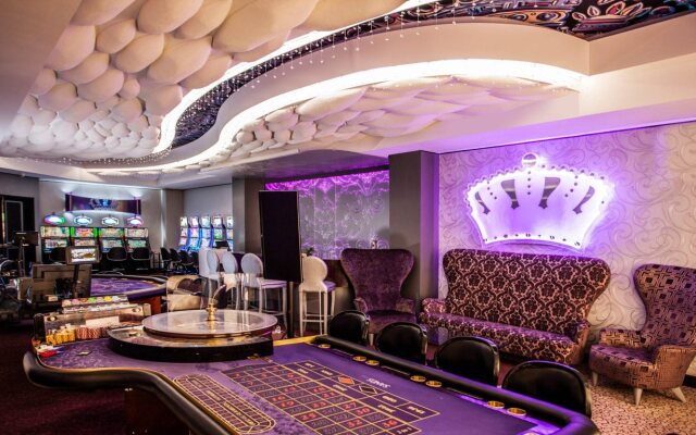 Avani Windhoek Hotel & Casino