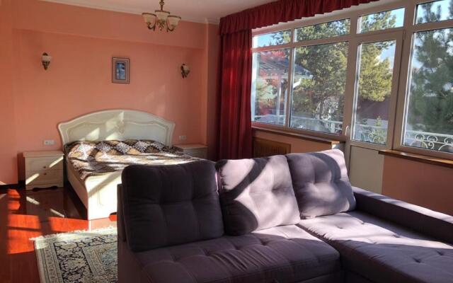 Almaty Guest House