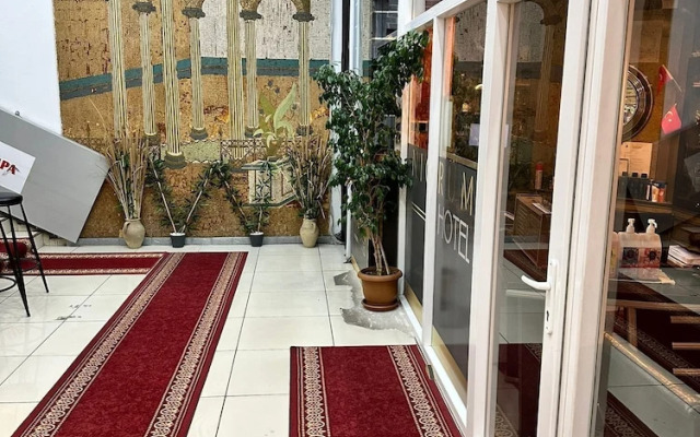 Nigrum Otel