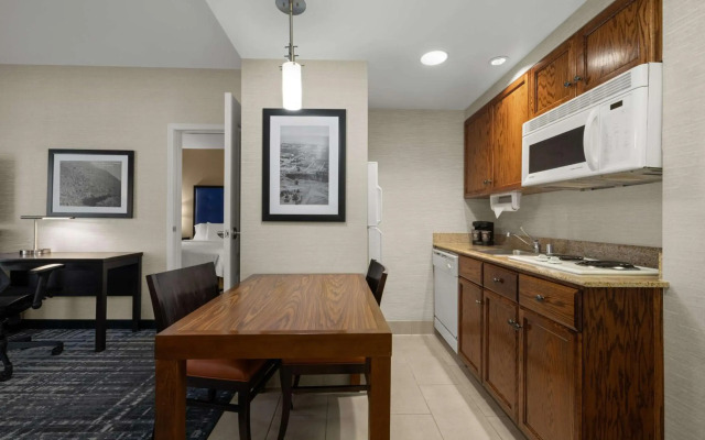 Homewood Suites by Hilton Bakersfield