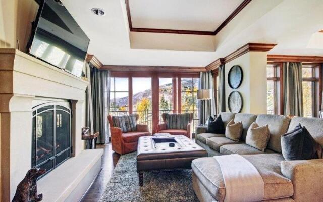Vail Ritz Carlton 3Bed MtnView