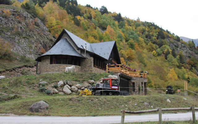 Modern Apartment in Isavarre with Forest Near