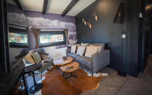 Nice Chalet in Pressegger See With Terrace