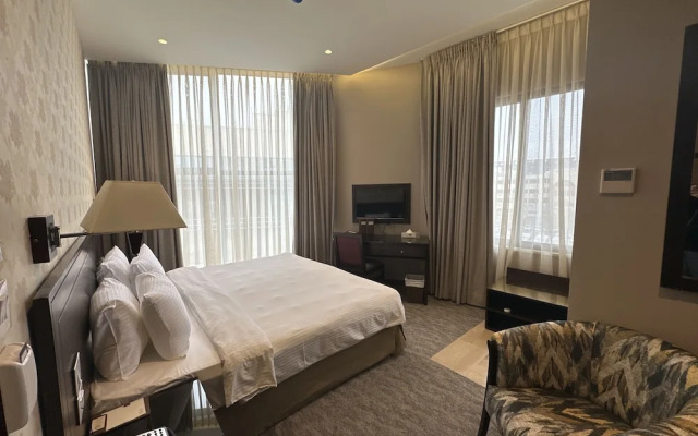 Lotus Hotel
