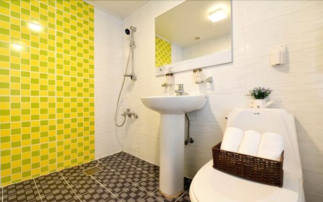 Sokcho HJ House Pension