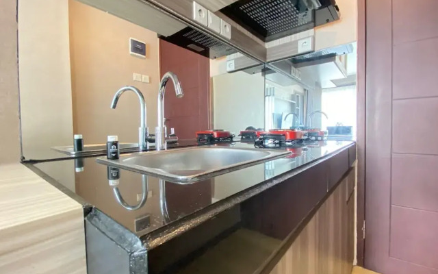 Modern And Cozy Studio Room At Gateway Pasteur Apartment