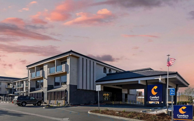 Comfort Inn & Suites Irvine Spectrum