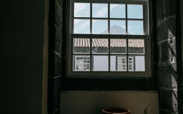 Azores Youth Hostels - Pico