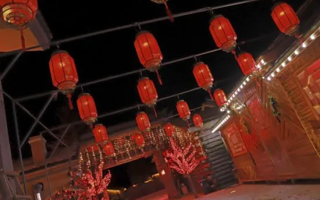 Xuexiang Lanxinmeng Movie Theme Hotel (Xueyun Street)