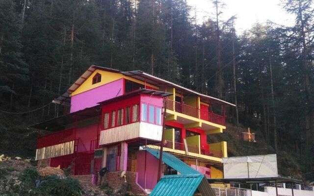 ADB Rooms Hotel Devine Point, Shimla