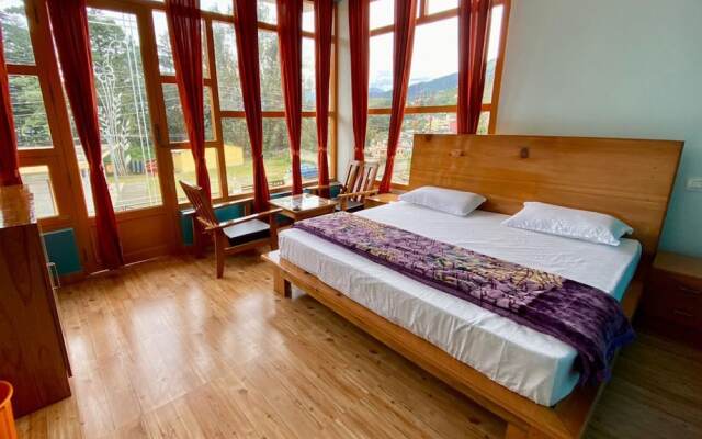 Goroomgo Mansarovar Inn Munsyari