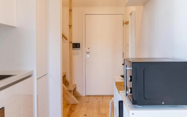 Alvaro's Charming Loft by MP