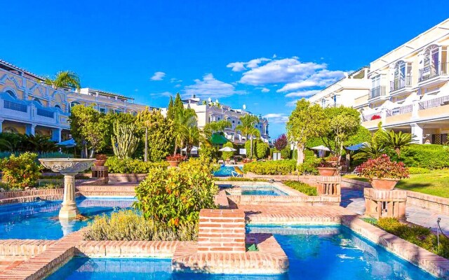 OleHolidays Aloha Gardens junto a Puerto Banús Luxury