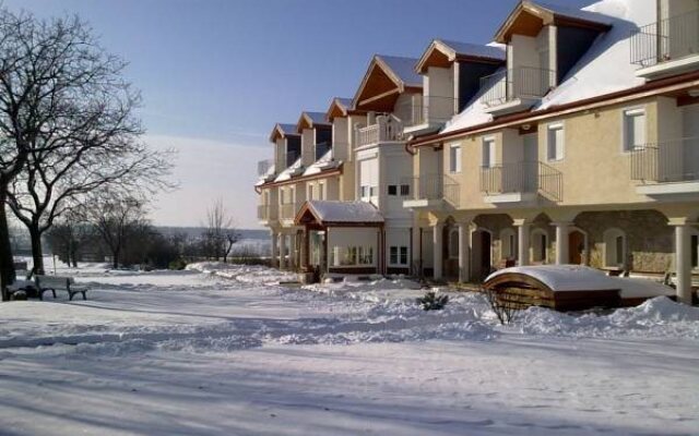 Bakony Hotel és Étterem