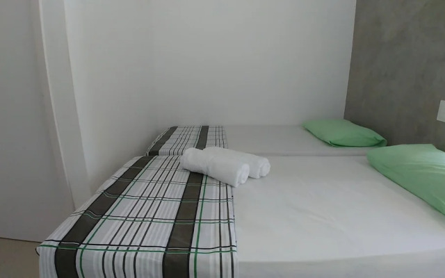 Areias do Mar | Charmoso e com Varanda A318