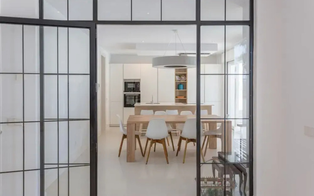 Genteel Home El Noruego