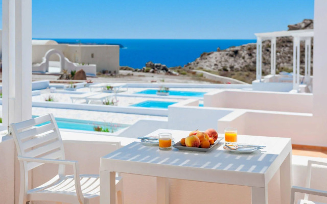 Katharos Pool Villas