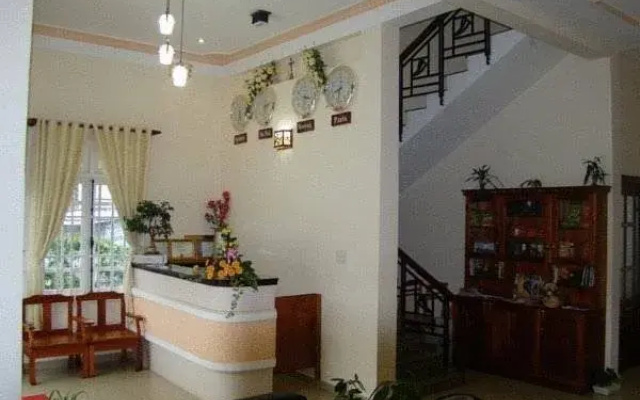 YK Home Luxury Villa