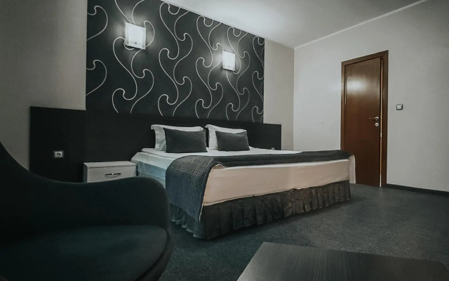 Hotel Noris