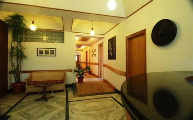 The Eee Cee Hotel