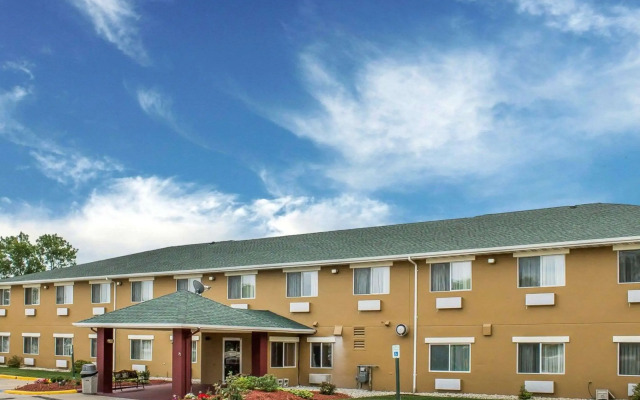 Quality Inn Manitowoc