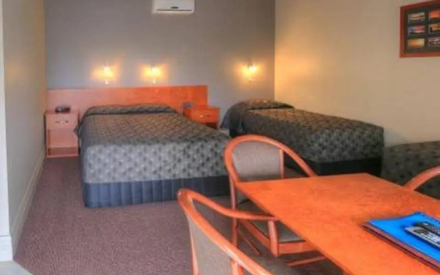 Silver Haven Motor Inn